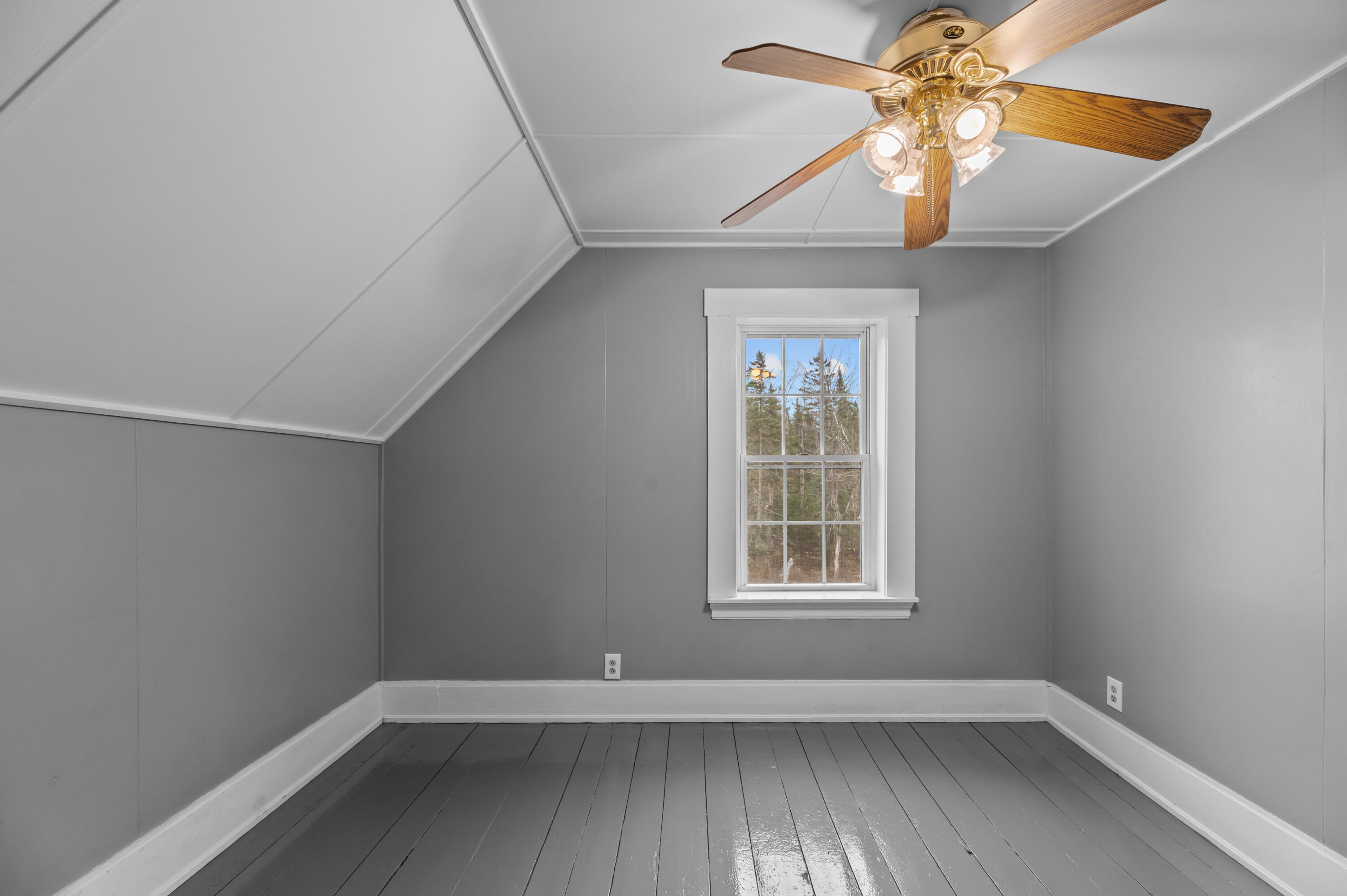 163 Silvers Mills Road Dexter ME 04930