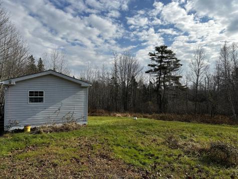 1143 North Street Harrington ME 04643