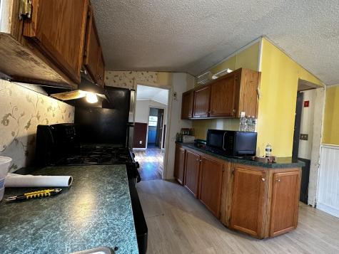 1143 North Street Harrington ME 04643