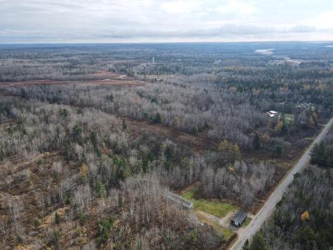 1143 North Street Harrington ME 04643