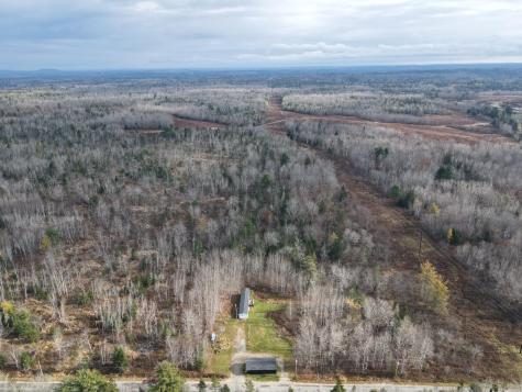 1143 North Street Harrington ME 04643