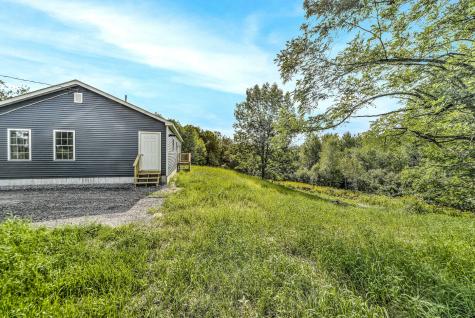 118 Bowman Street Farmingdale ME 04344