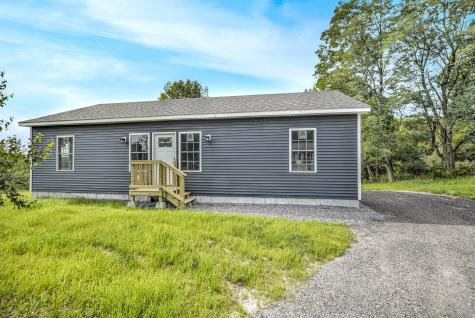 118 Bowman Street Farmingdale ME 04344
