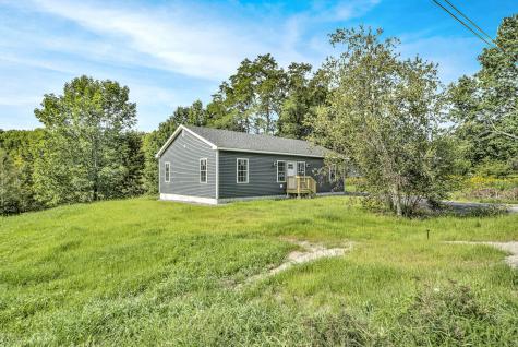 118 Bowman Street Farmingdale ME 04344