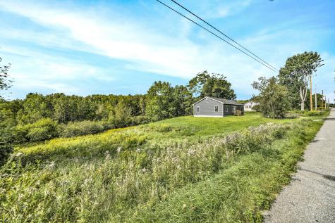 118 Bowman Street Farmingdale ME 04344