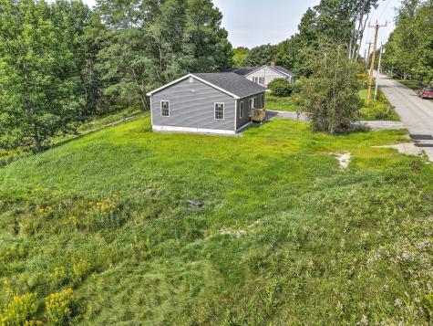 118 Bowman Street Farmingdale ME 04344