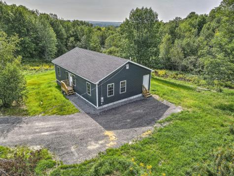 118 Bowman Street Farmingdale ME 04344