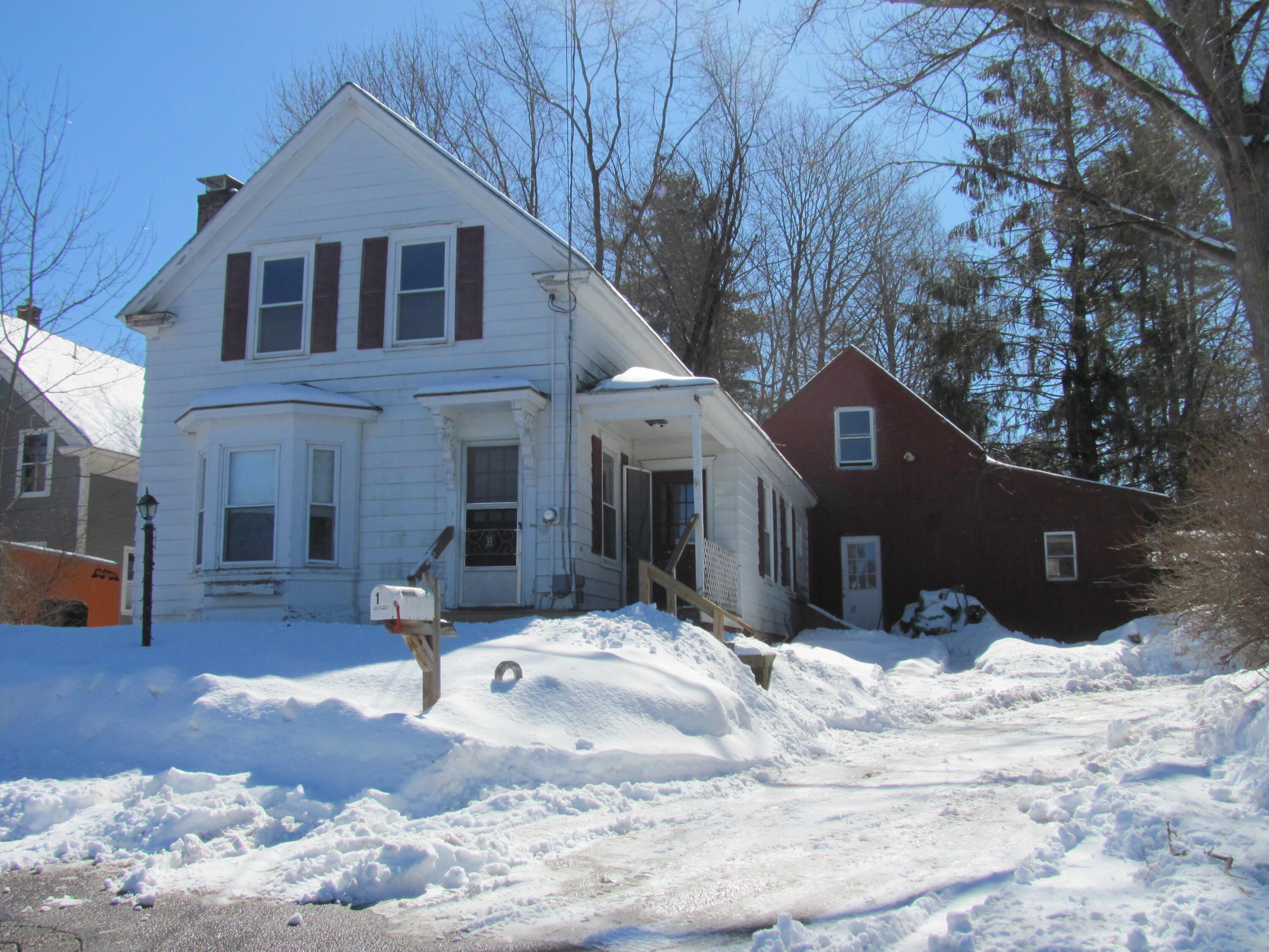 1 Hall Street Kennebunk ME 04043