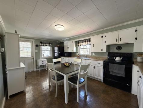 36 Cedar Street East Millinocket ME 04430