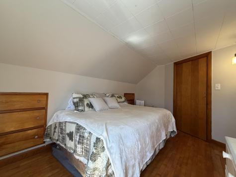 36 Cedar Street East Millinocket ME 04430