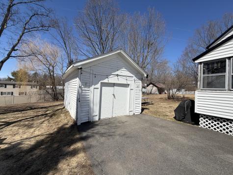 36 Cedar Street East Millinocket ME 04430
