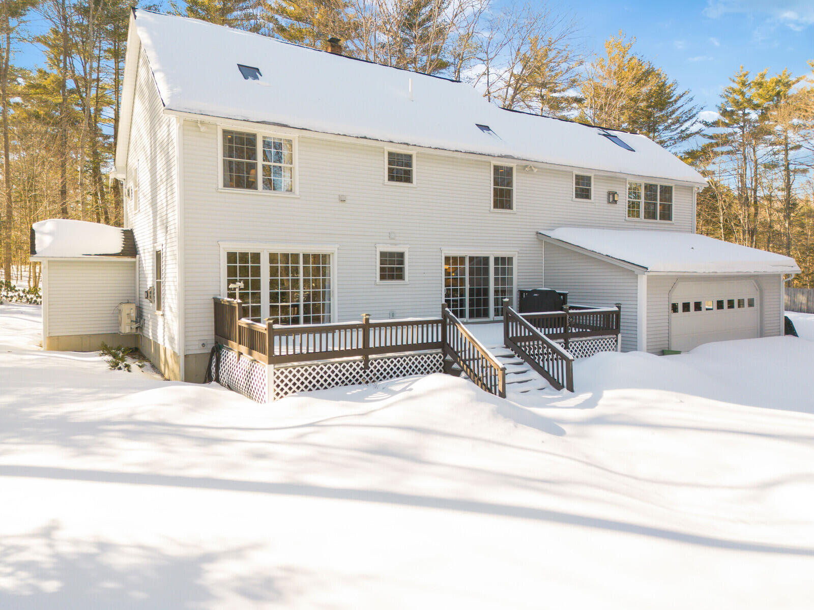 52 Twinleaf Lane Sidney ME 04330