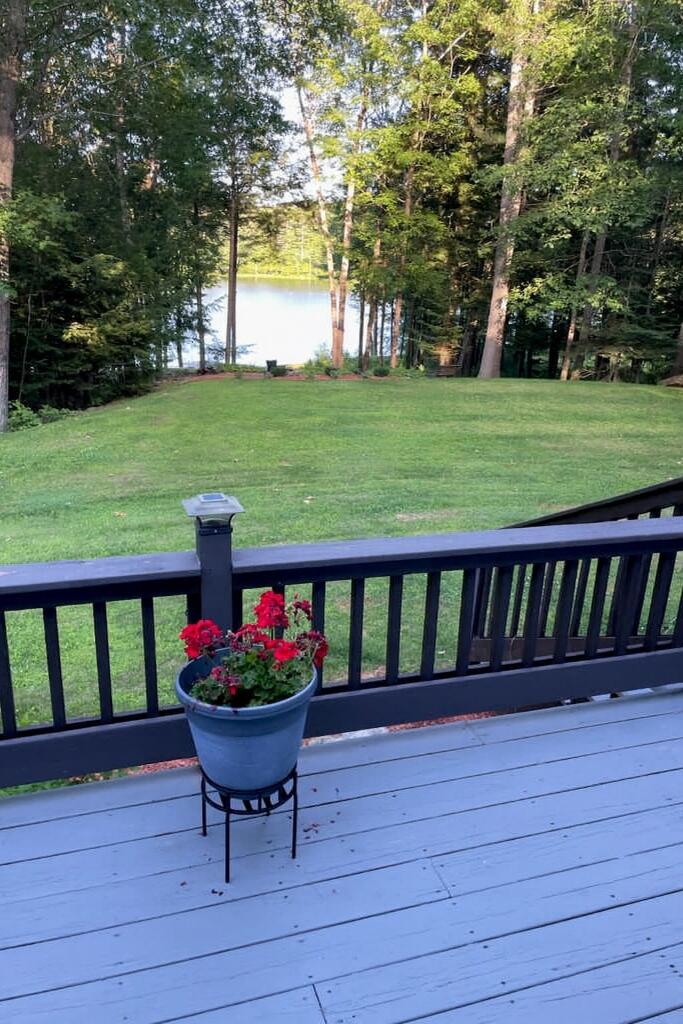 52 Twinleaf Lane Sidney ME 04330