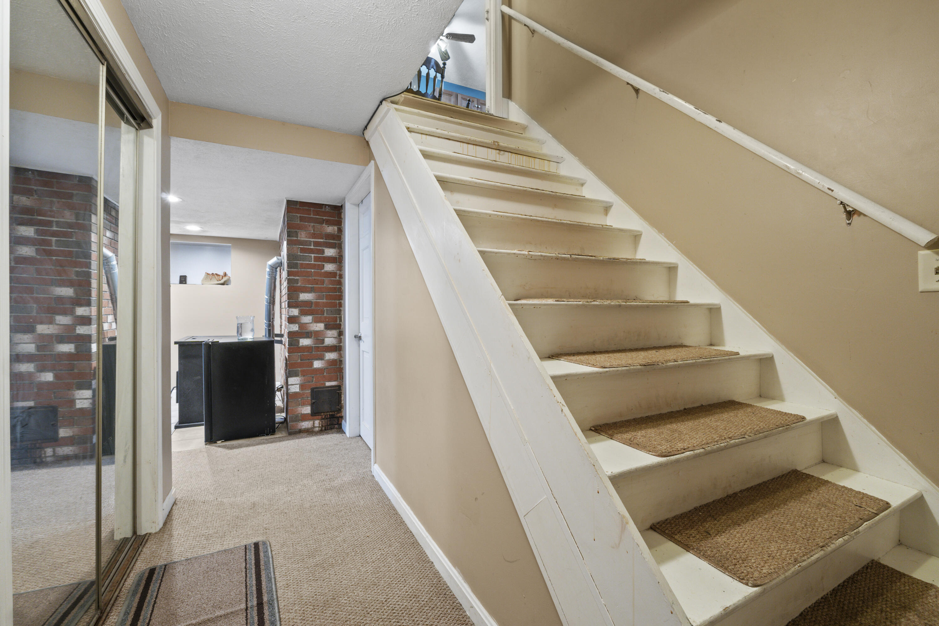 22 Avery Street Lisbon ME 04252