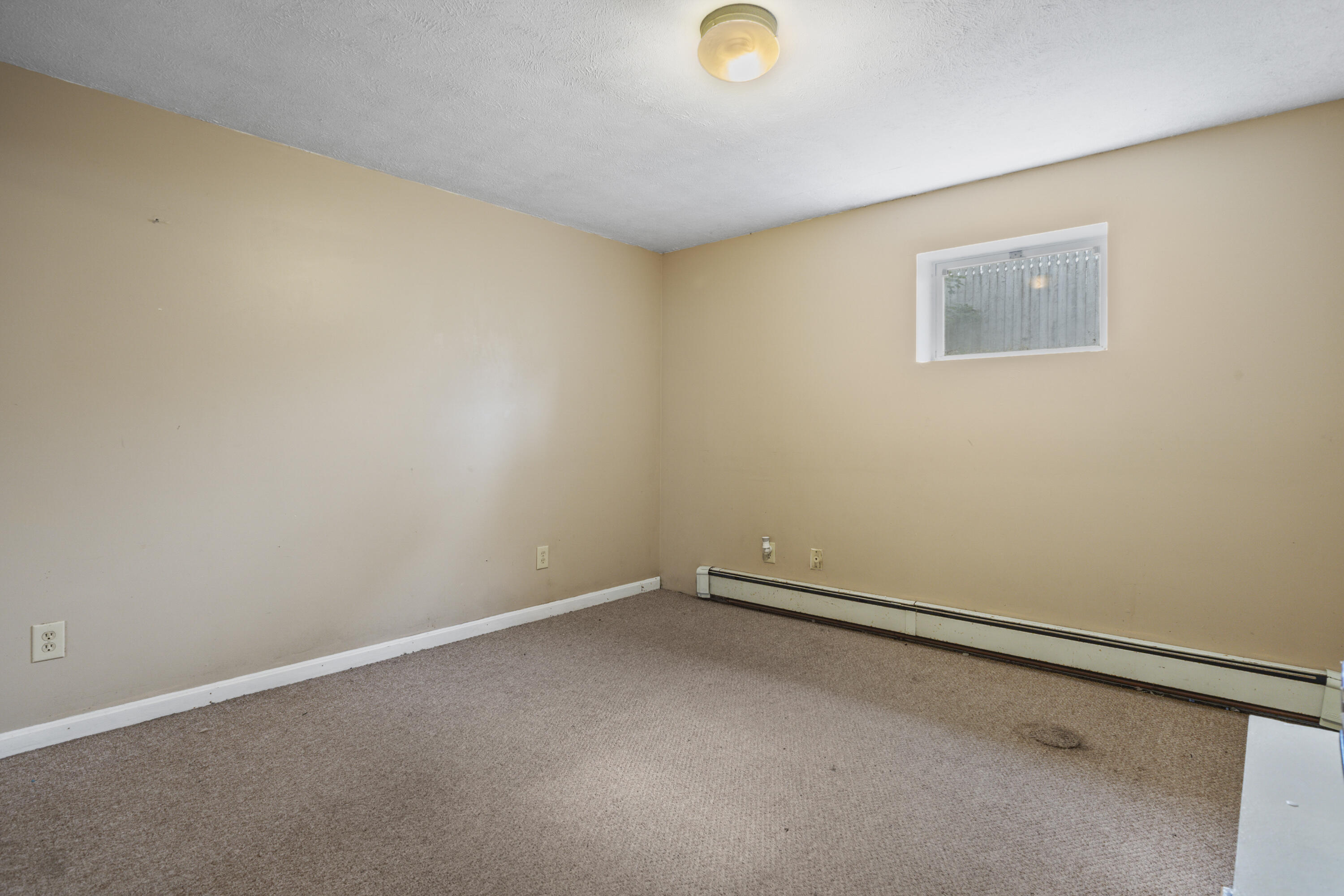 22 Avery Street Lisbon ME 04252