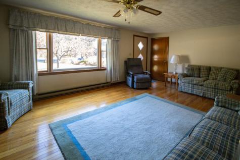 395 River Road Standish ME 04084