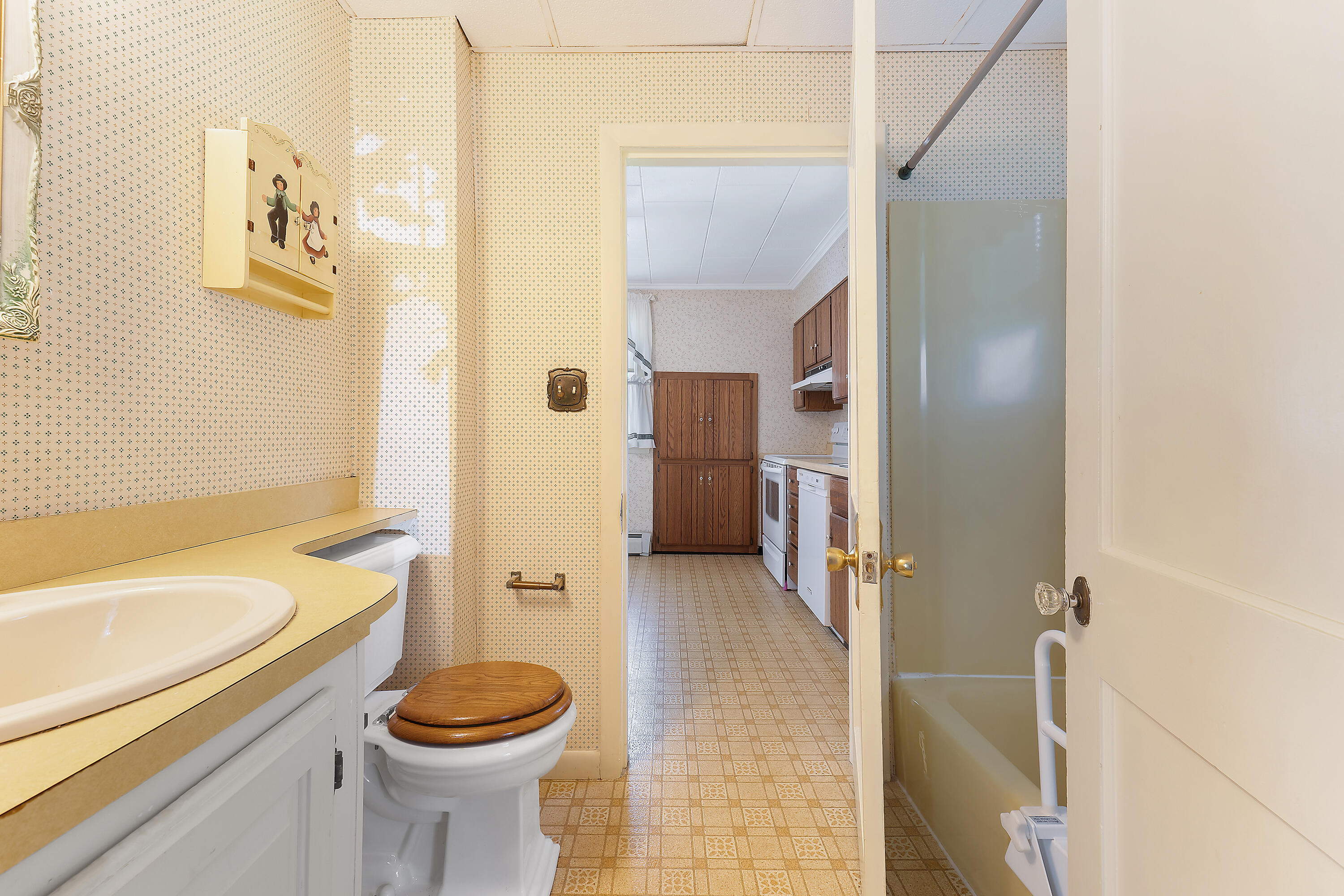 59 Marston Street Auburn ME 04210