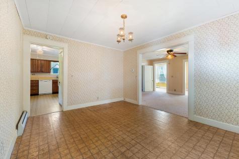 59 Marston Street Auburn ME 04210