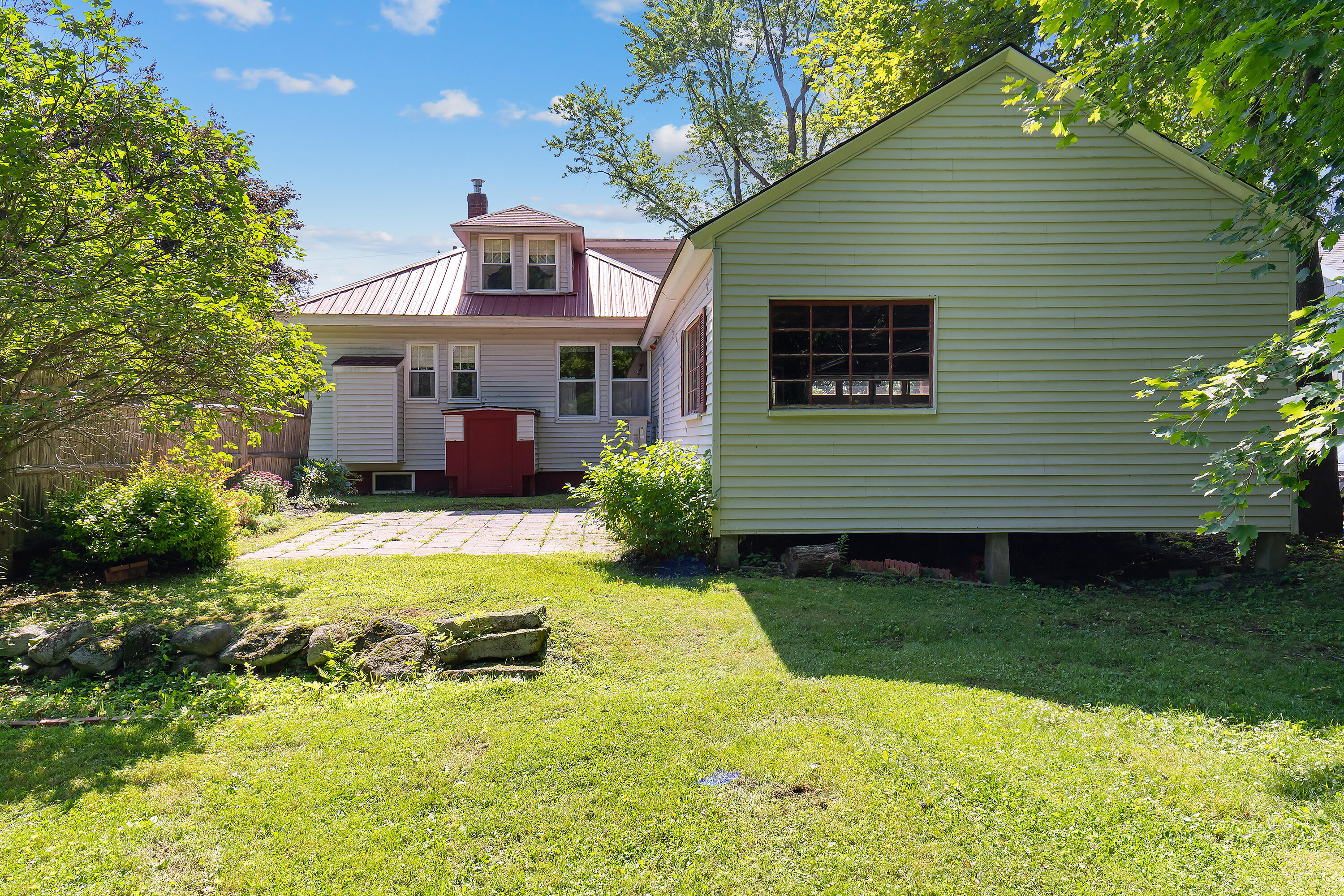 59 Marston Street Auburn ME 04210