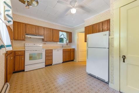 59 Marston Street Auburn ME 04210