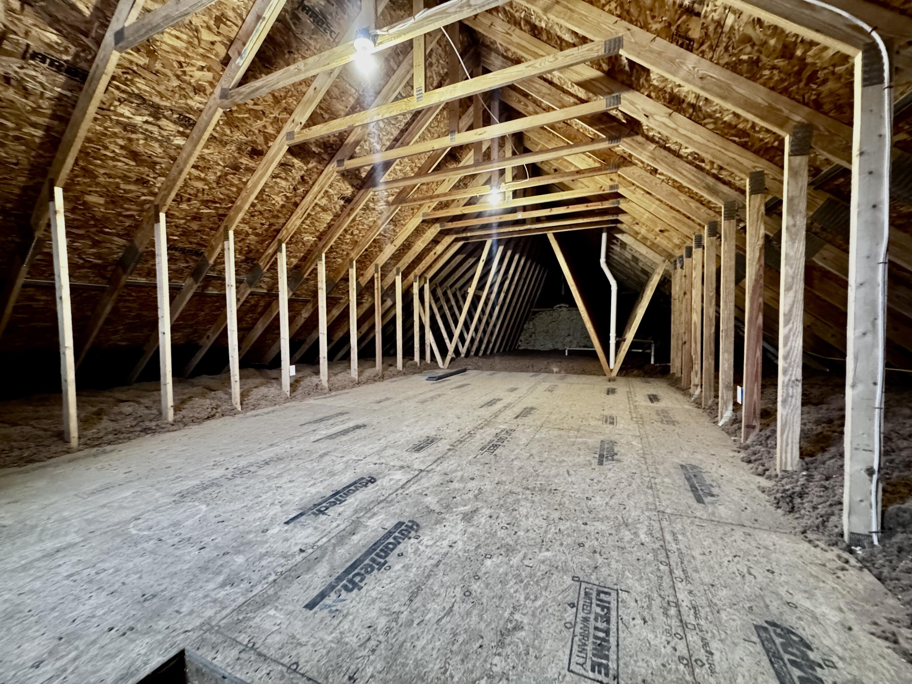 7 Hardwood Lane Oakland ME 04901