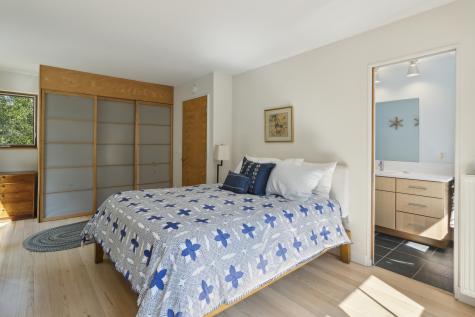 348 Bald Head Road Arrowsic ME 04530