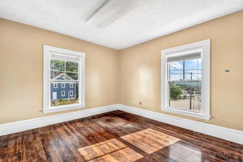 86 Western Avenue Augusta ME 04330