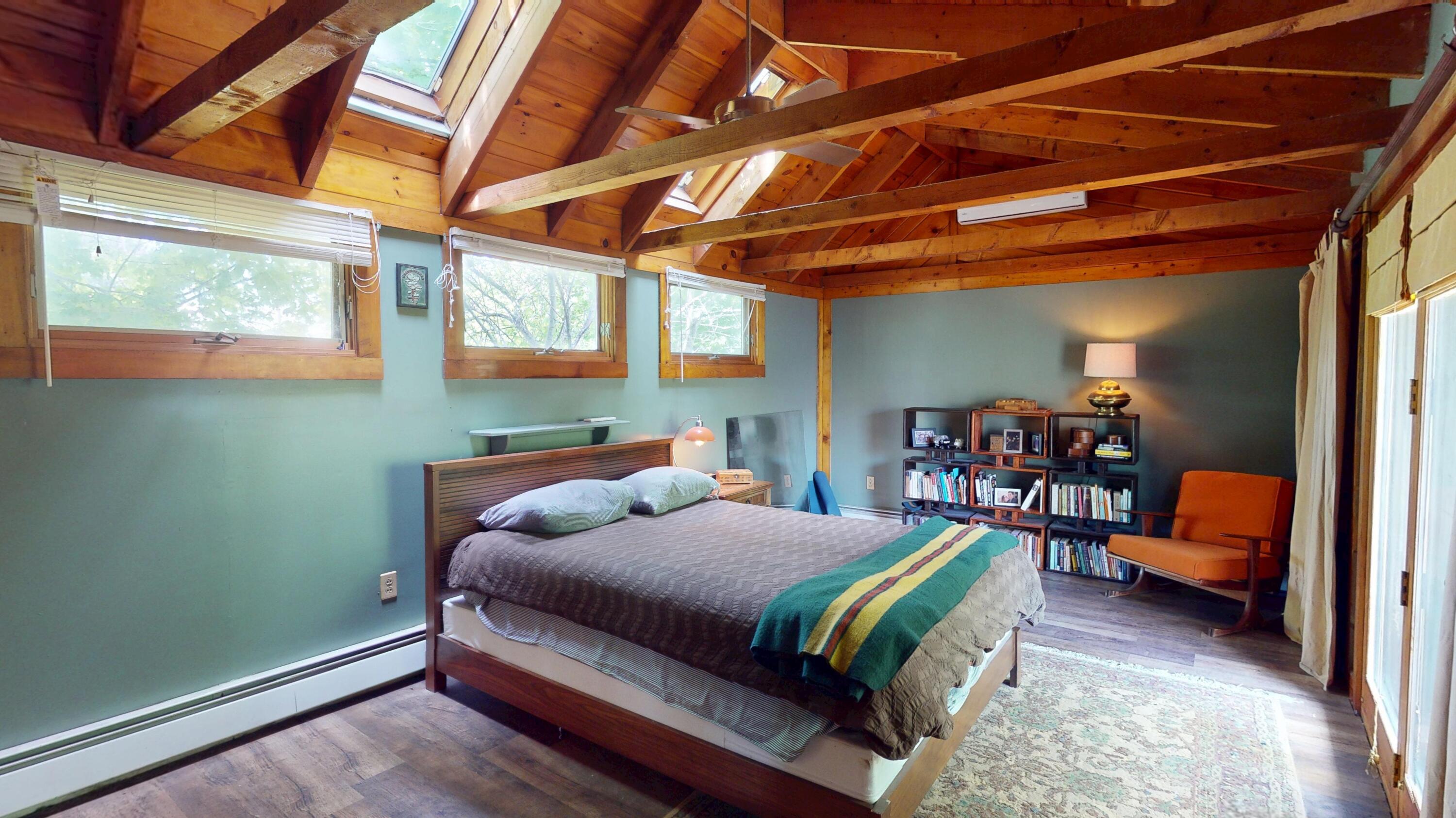 19 Russell Street Bangor ME 04401