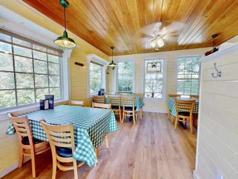 62 W Main Street Vinalhaven ME 04863