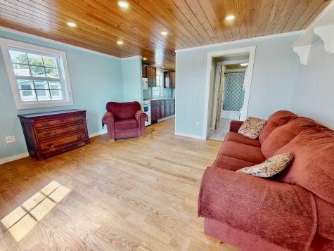 62 W Main Street Vinalhaven ME 04863