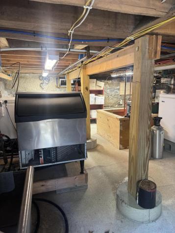 62 W Main Street Vinalhaven ME 04863