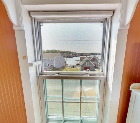 62 W Main Street Vinalhaven ME 04863