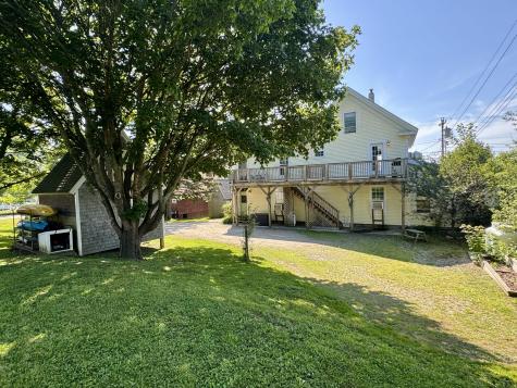 62 W Main Street Vinalhaven ME 04863