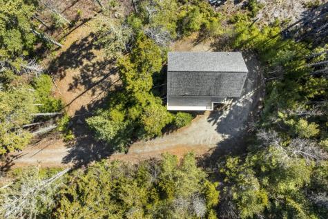 527 Cape Newagen Road Southport ME 04576