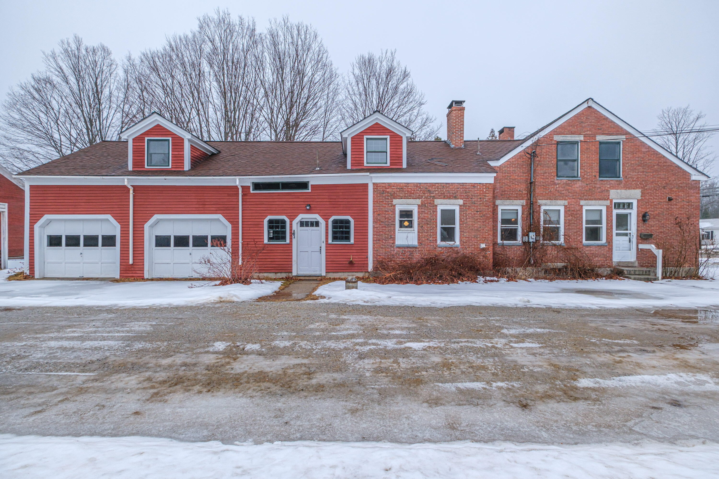 51 Oxford Street Paris ME 04281