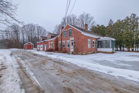 51 Oxford Street Paris ME 04281