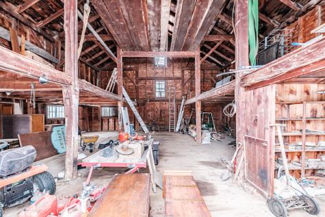 51 Oxford Street Paris ME 04281