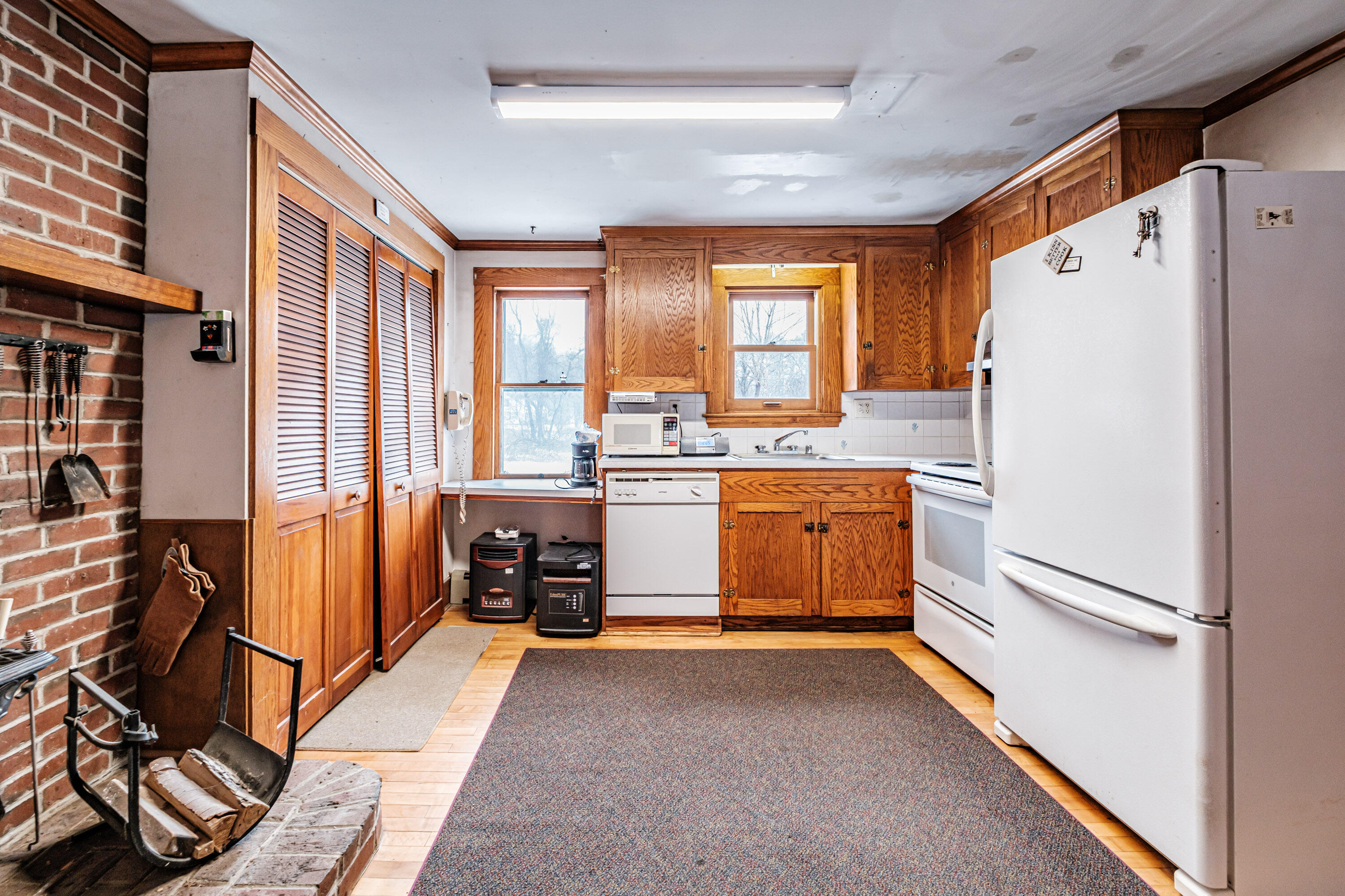 51 Oxford Street Paris ME 04281