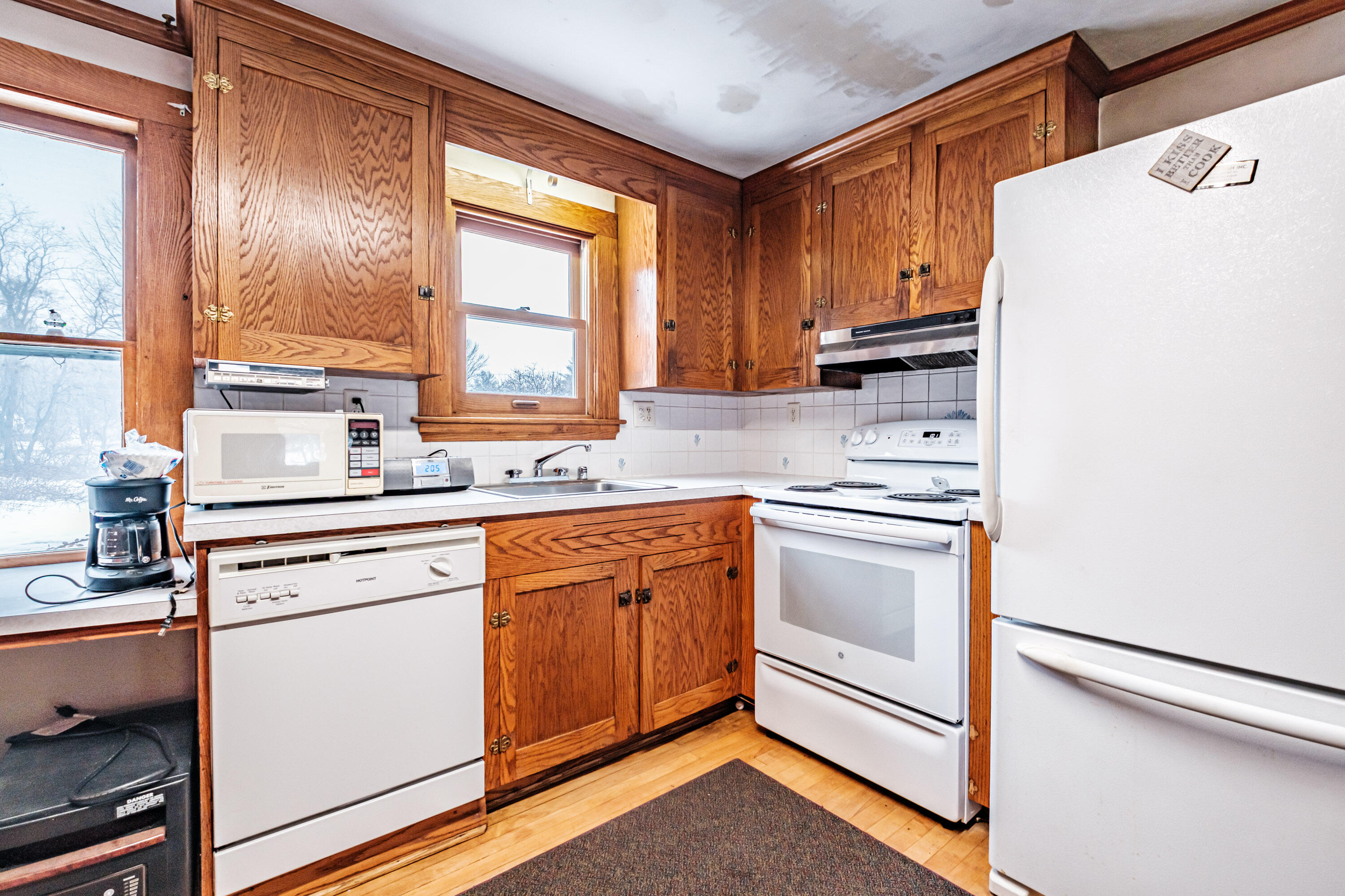 51 Oxford Street Paris ME 04281