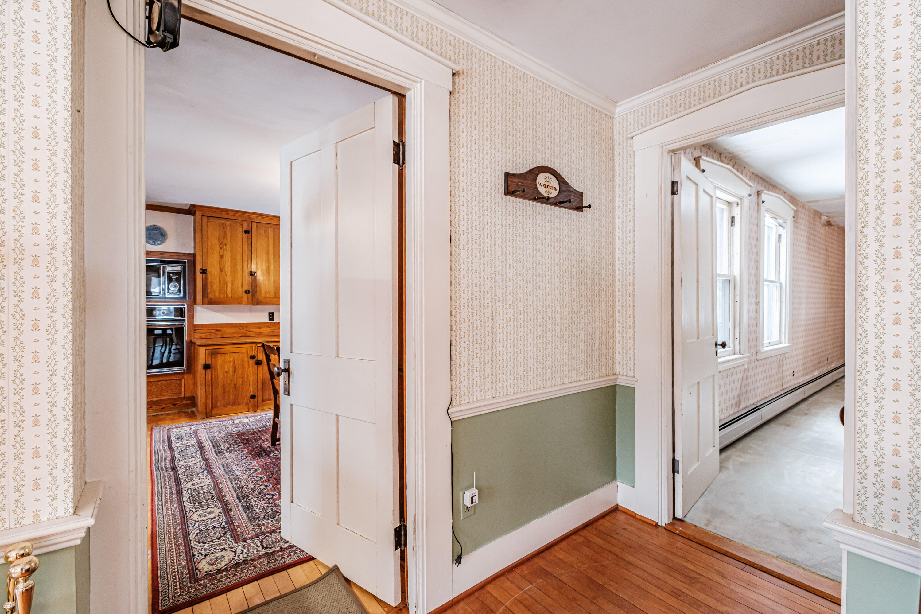 51 Oxford Street Paris ME 04281