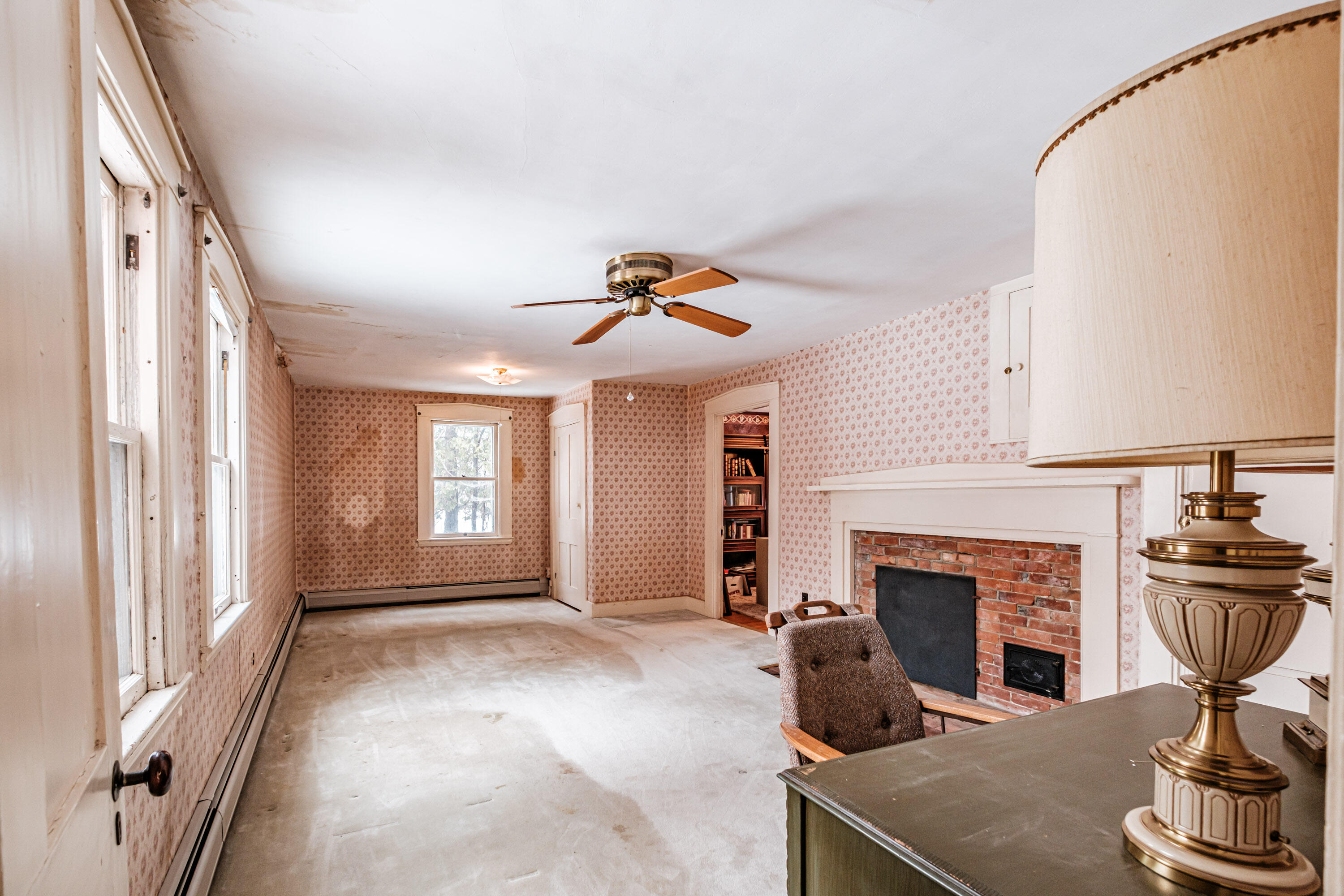 51 Oxford Street Paris ME 04281