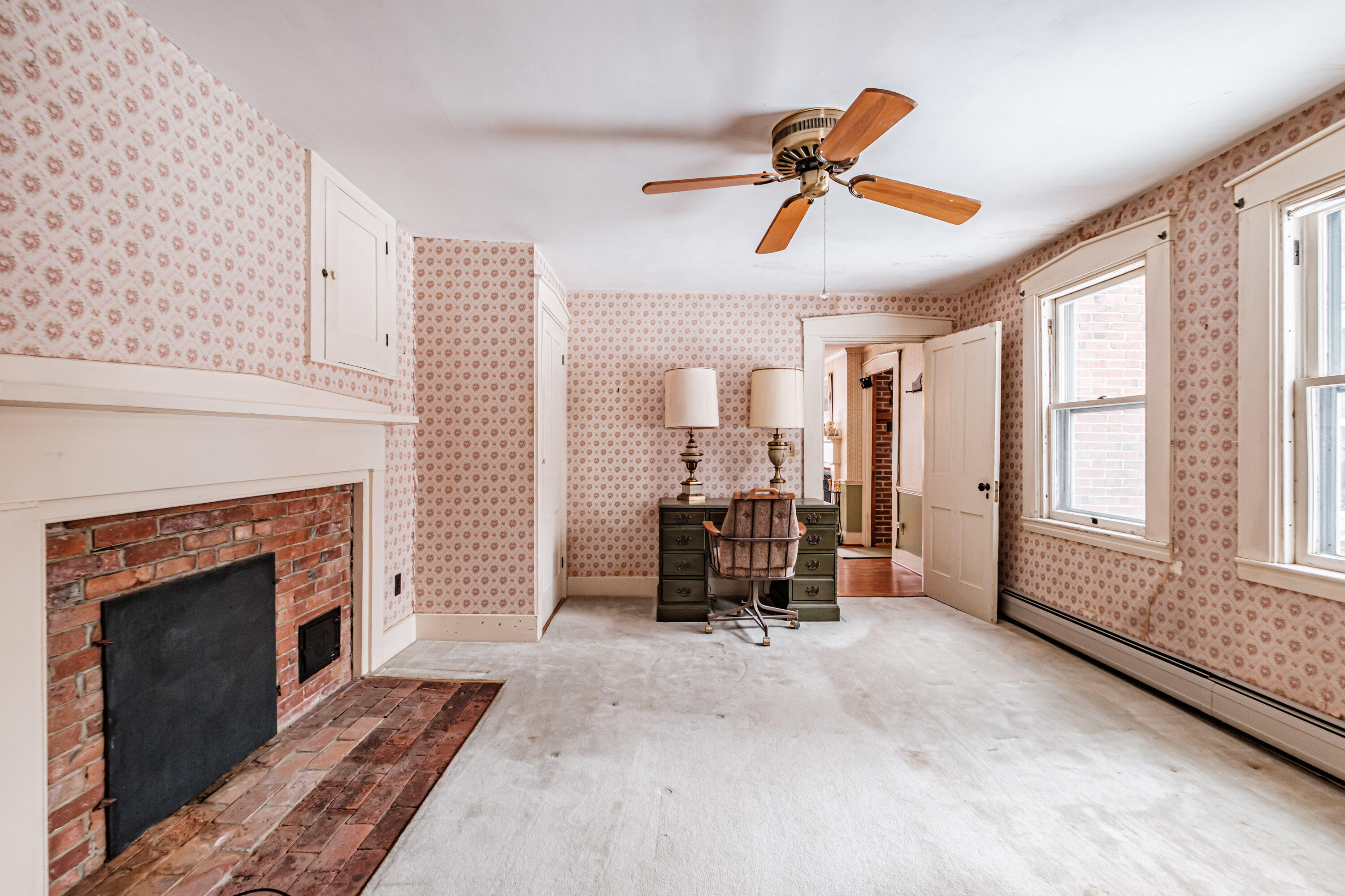 51 Oxford Street Paris ME 04281