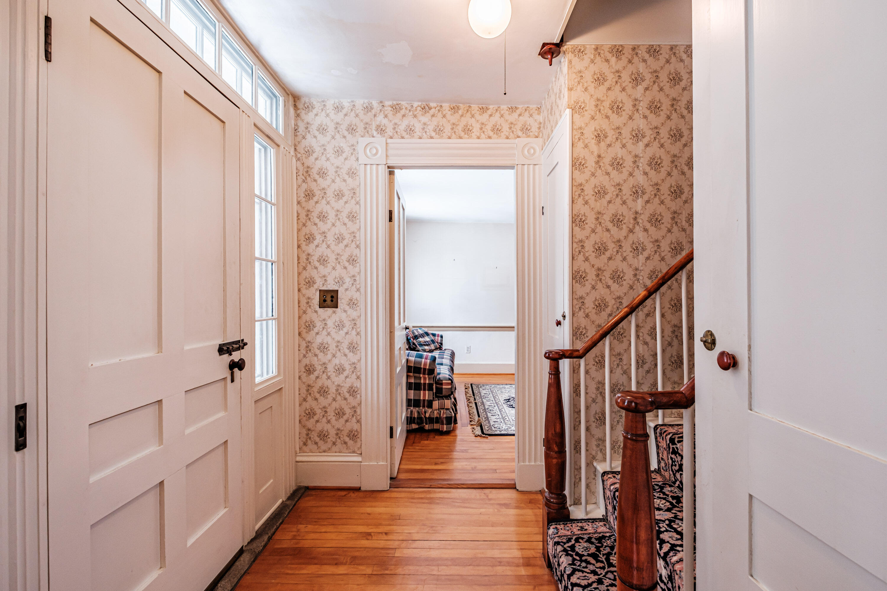 51 Oxford Street Paris ME 04281