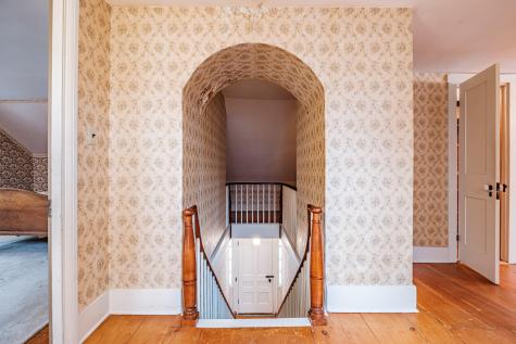 51 Oxford Street Paris ME 04281