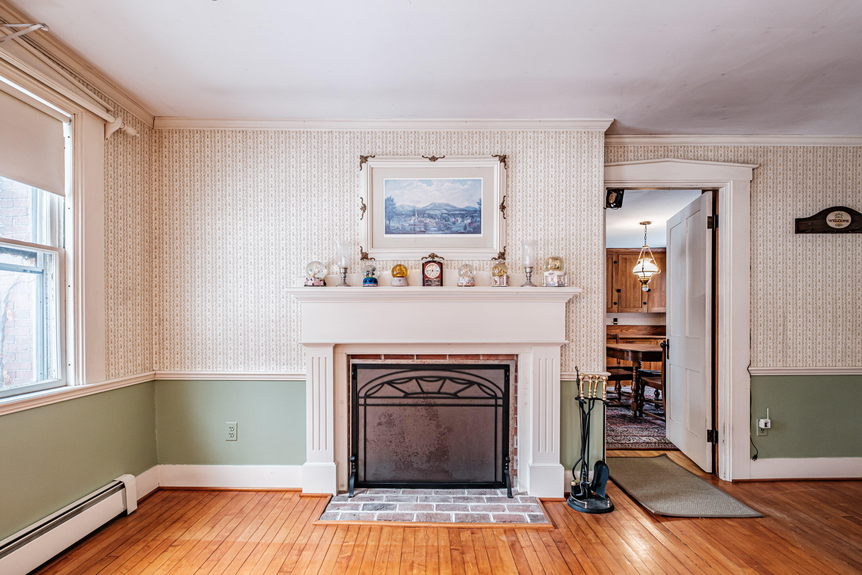 51 Oxford Street Paris ME 04281