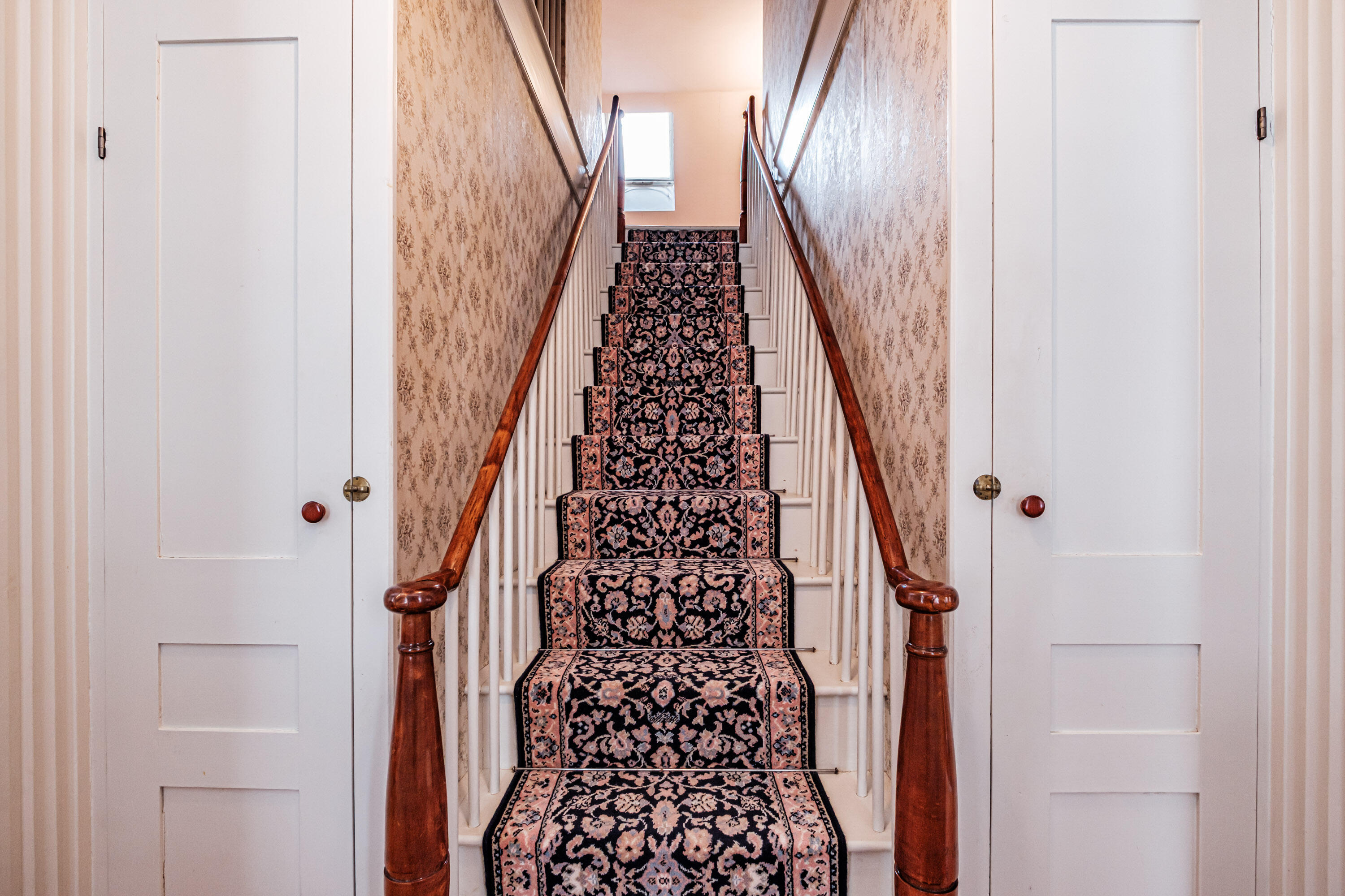 51 Oxford Street Paris ME 04281