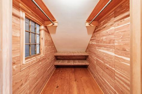 51 Oxford Street Paris ME 04281