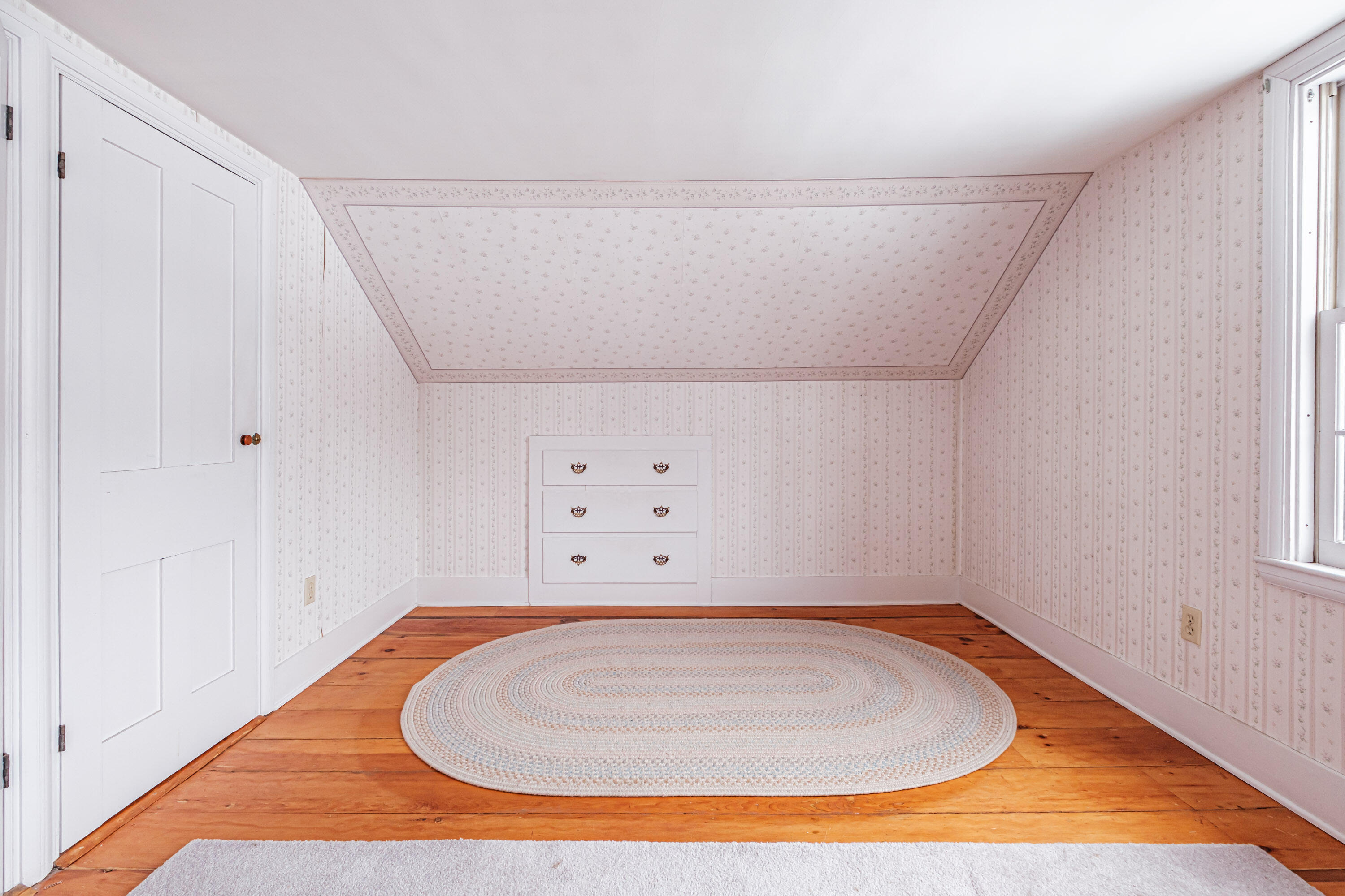 51 Oxford Street Paris ME 04281