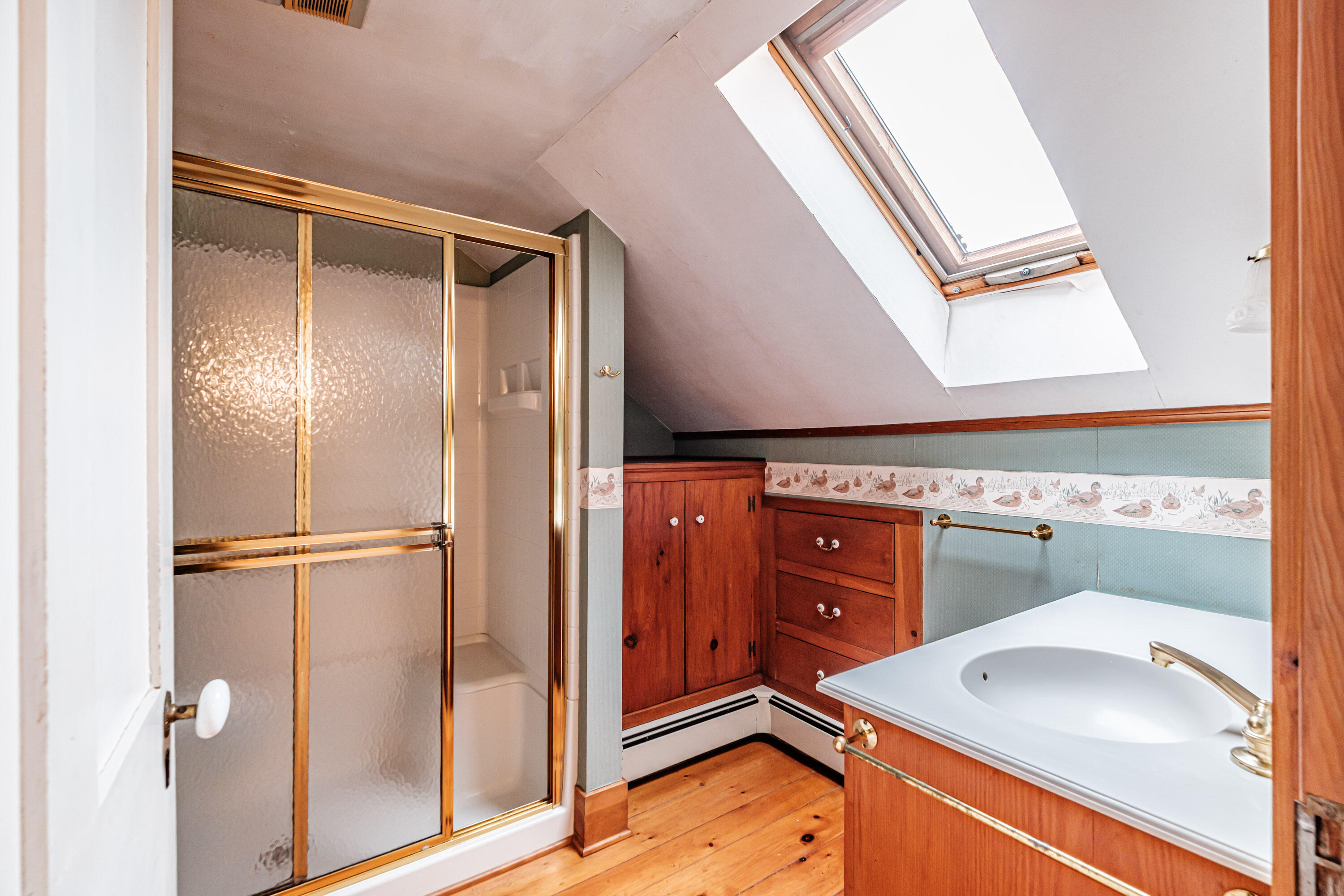 51 Oxford Street Paris ME 04281