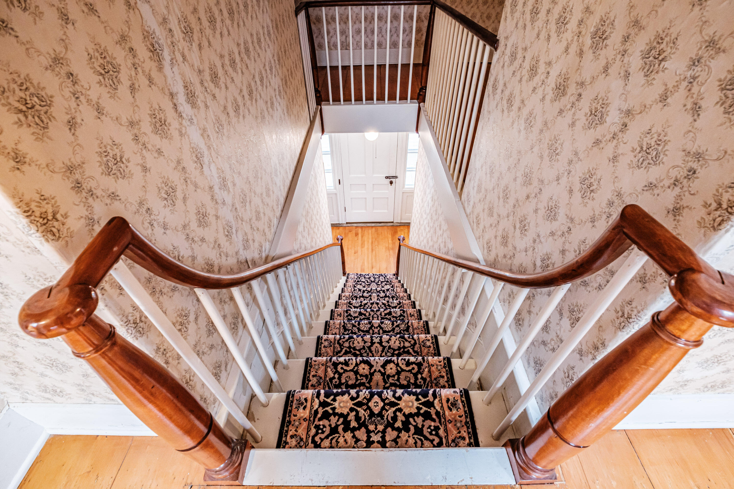 51 Oxford Street Paris ME 04281